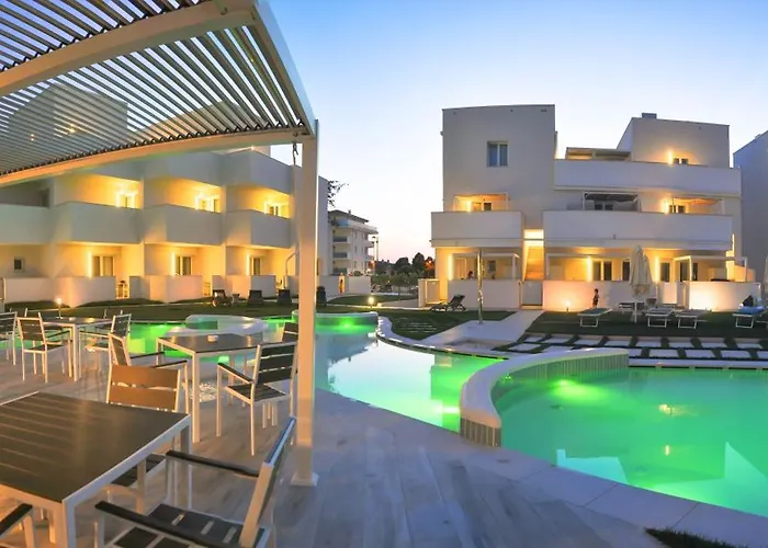 Marina Palace 4 Stelle S 4* קאורלה