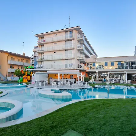 Marina Palace 4 Stelle S Hotell 4*