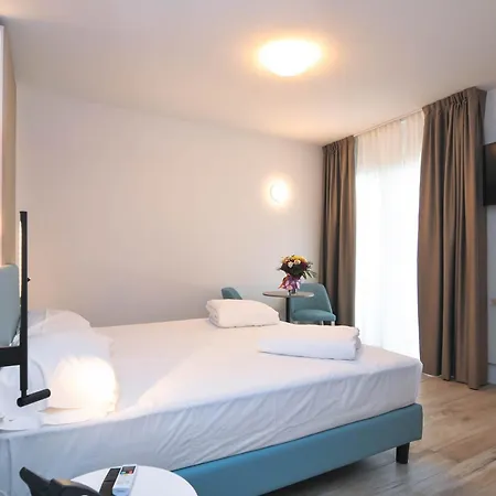 Marina Palace 4 Stelle S Szálloda Caorle